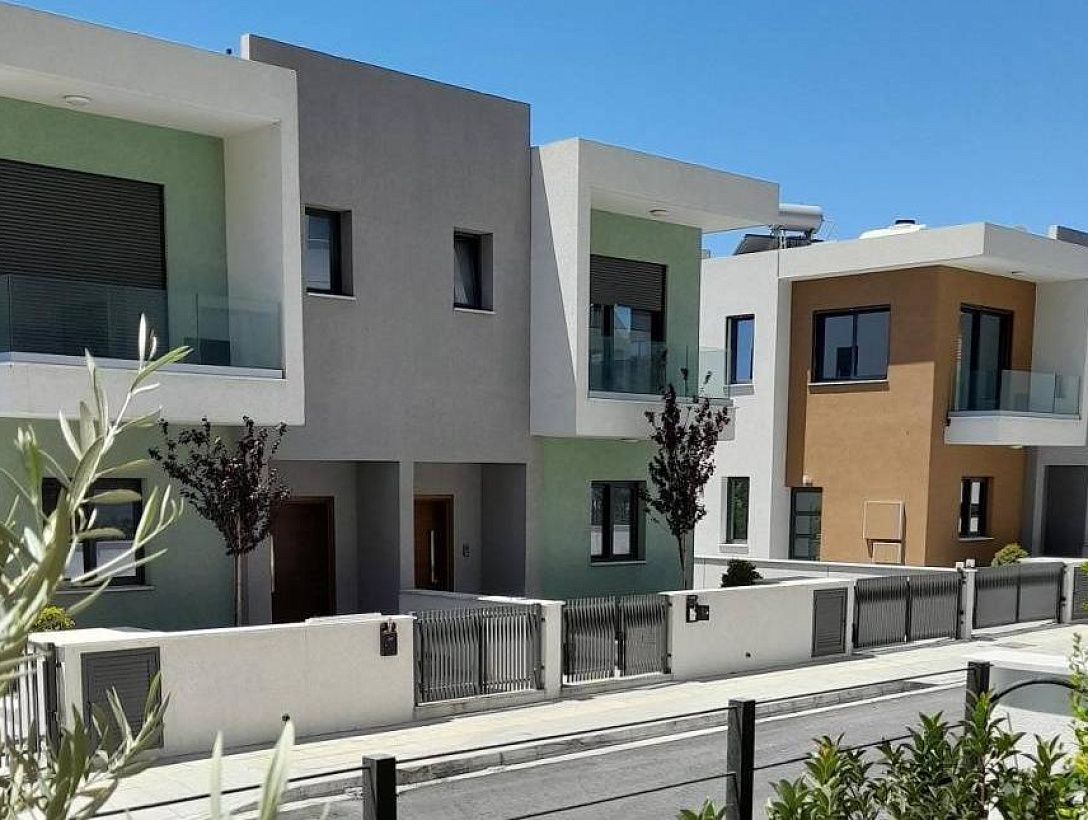 New villa in Limassol
