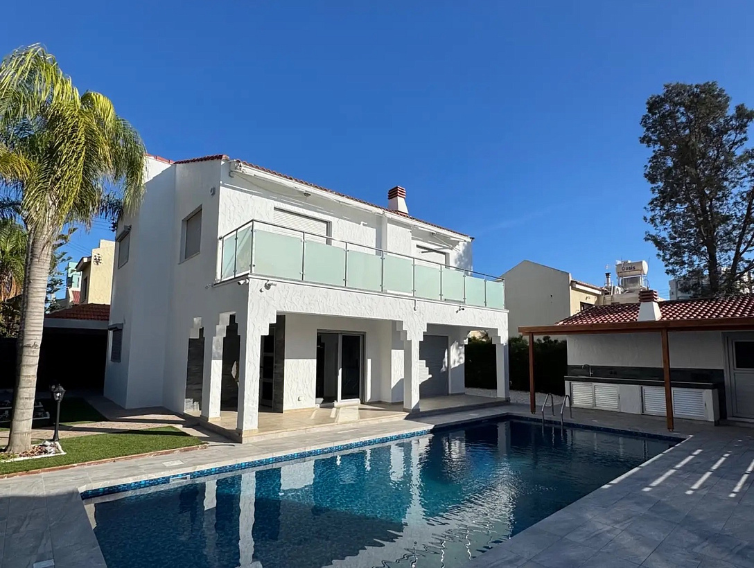 Villa in Limassol