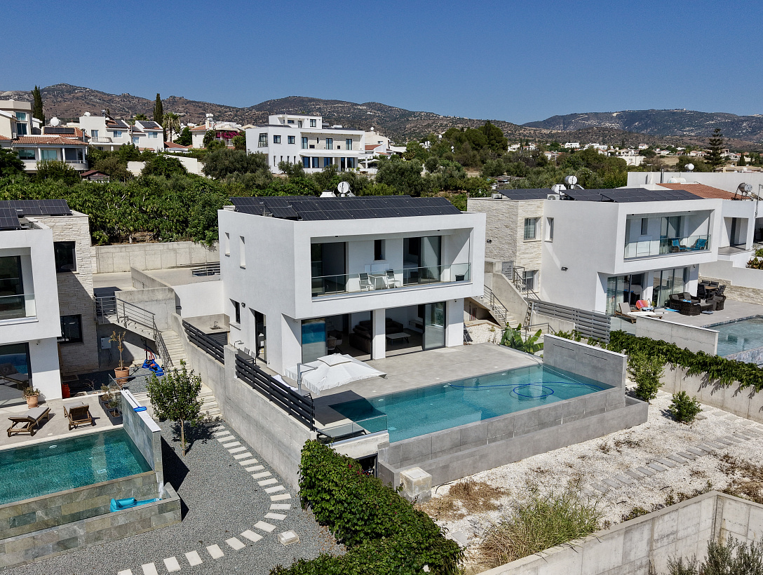 New villa in Paphos