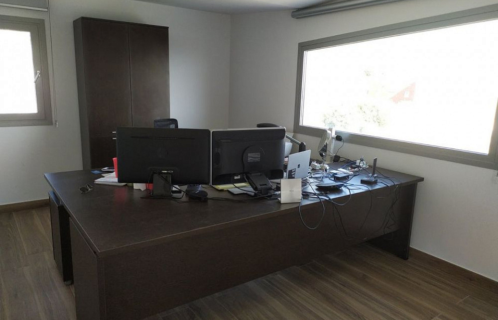 Photo 11