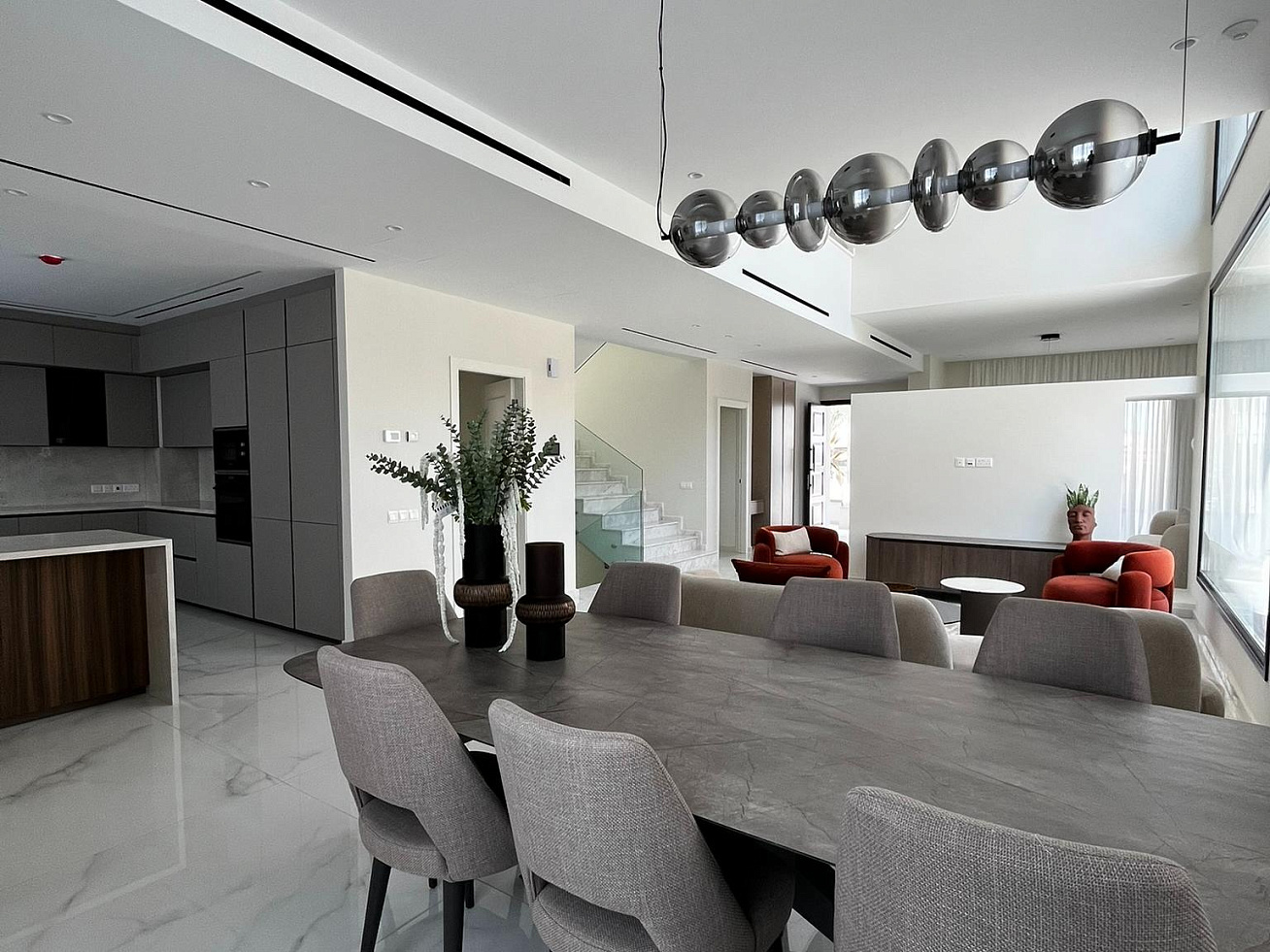Villa, 6 bedrooms — 3