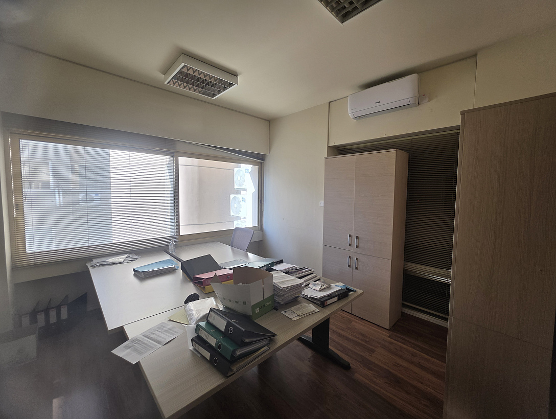 Фото 51 Офис в Никосии