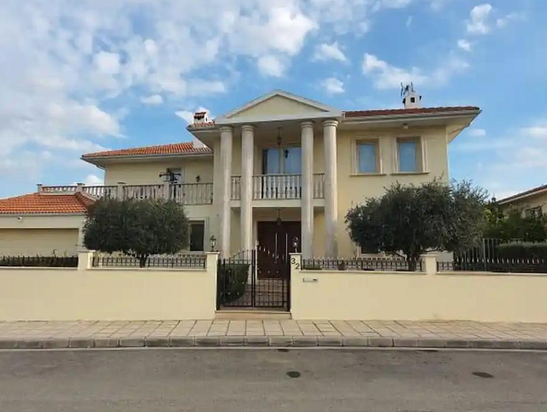Вилла в Никосии
