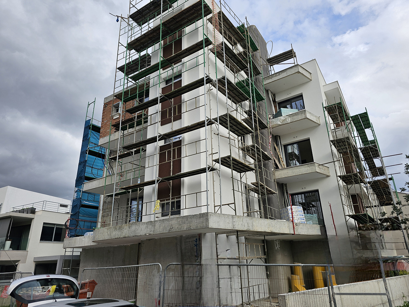Photo 3