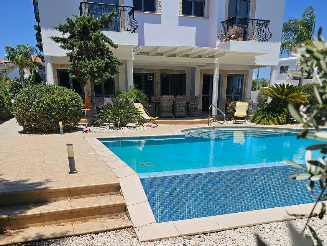 Villa in Larnaca