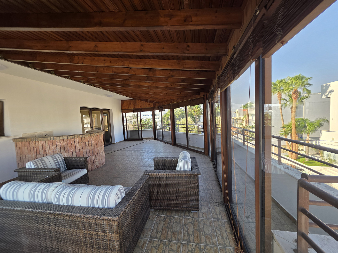 Villa, 6 bedrooms — 20