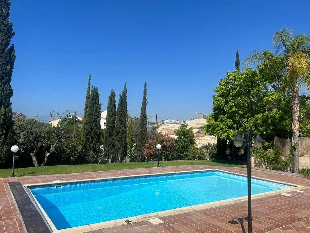 New villa in Limassol