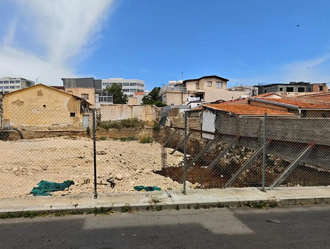 Land in Limassol