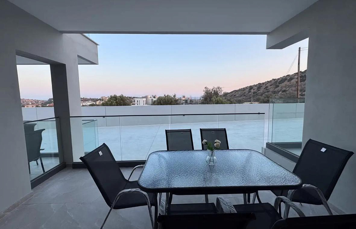 1-bedroom villa in Agios Tychonas, Limassol — 9