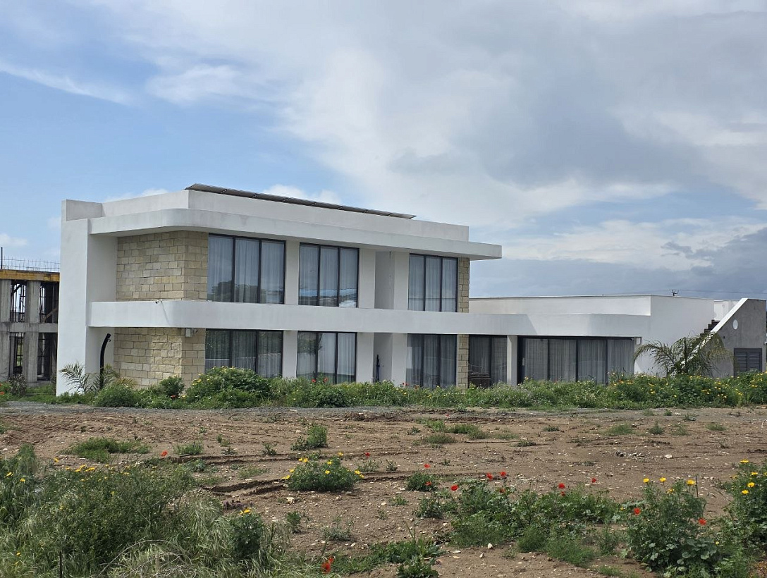 Новая вилла в Ларнаке