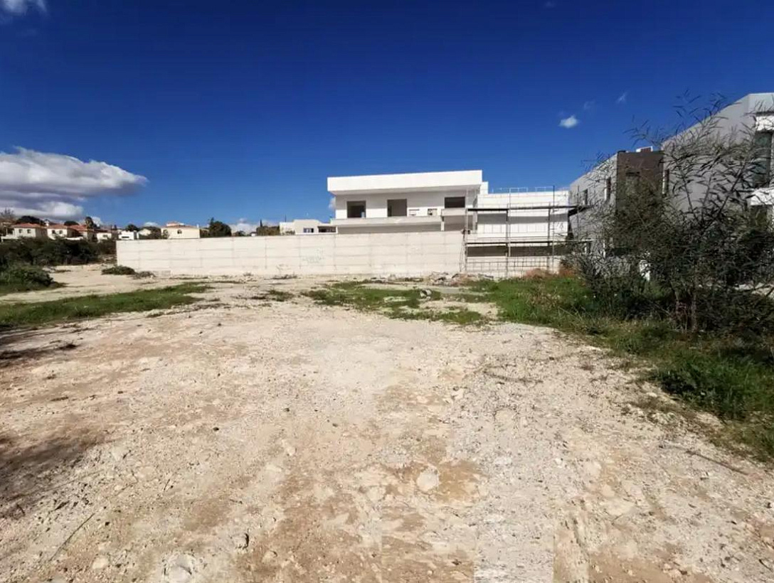 Land in Limassol