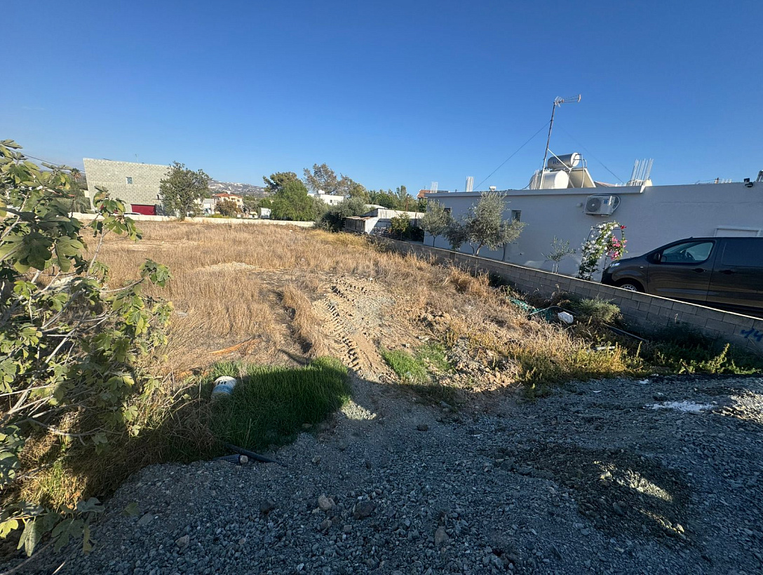 Land in Limassol