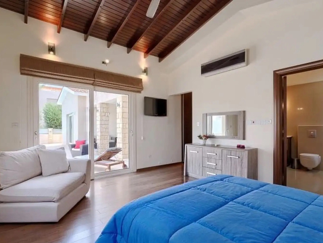 Вилла в Пафосе