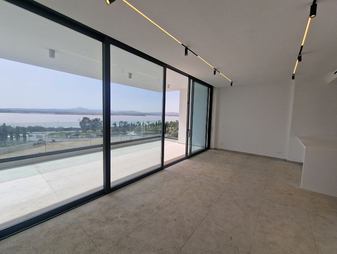 New flat in Larnaca