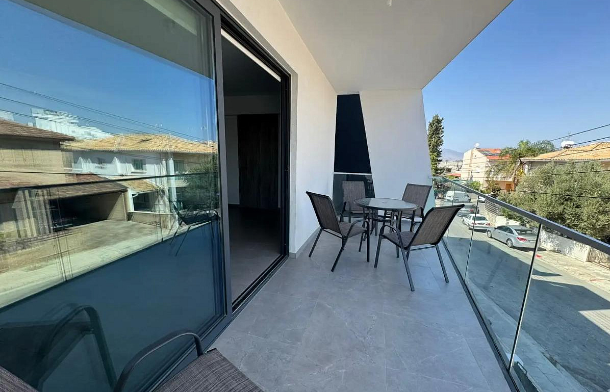 2-bedroom apartment in Engomi, Nicosia — 1
