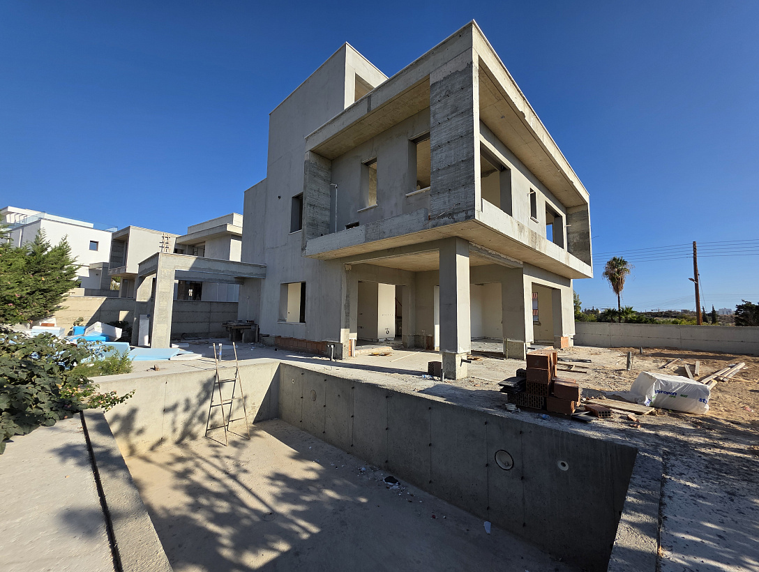 New villa in Limassol