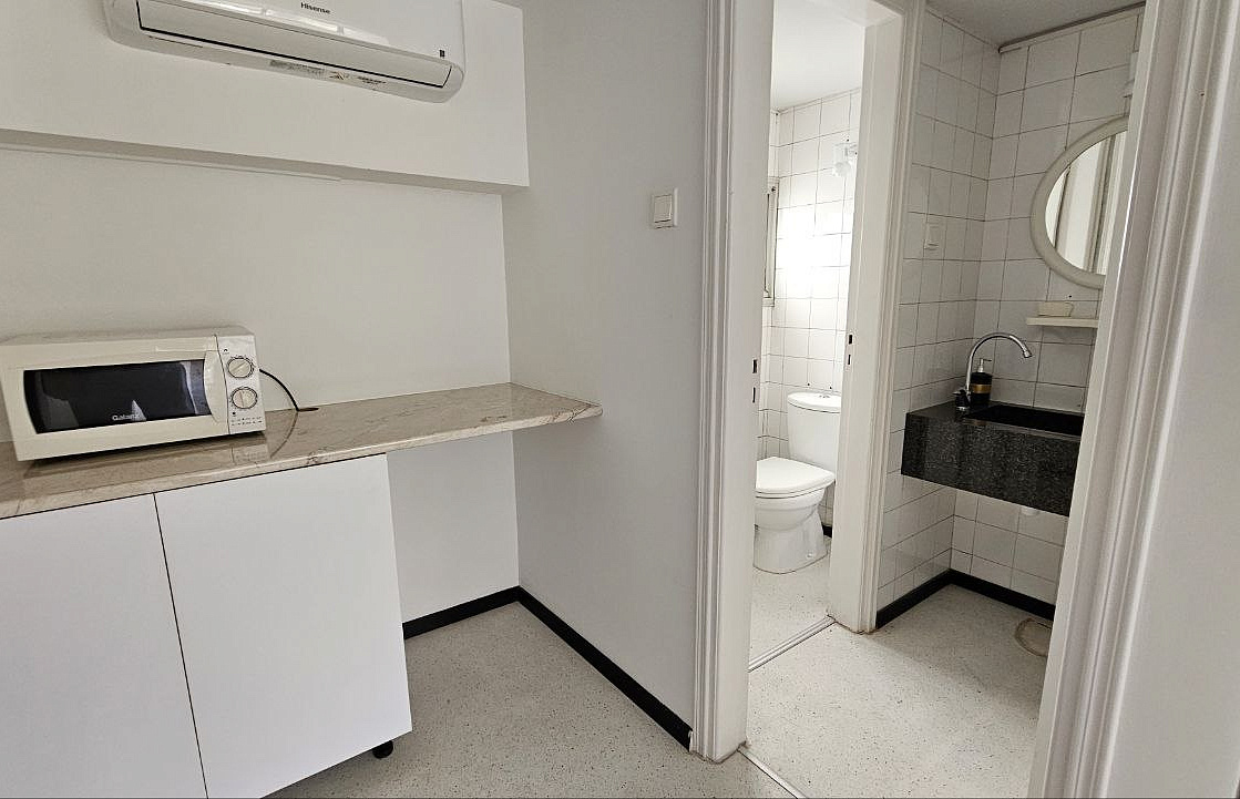 Photo 18