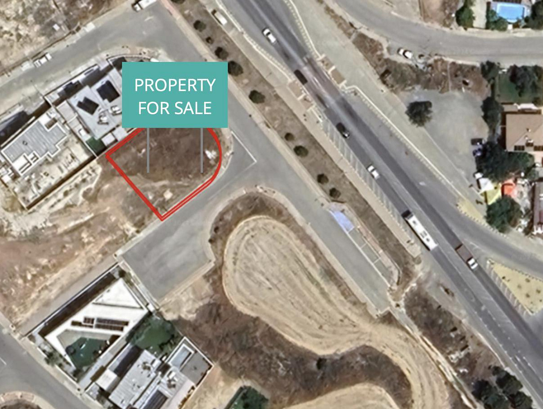 Земля в Никосии