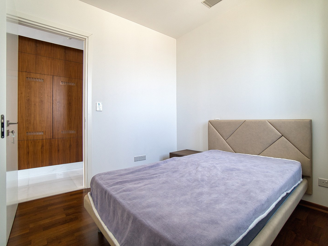 Apartment, 2 bedrooms — 12