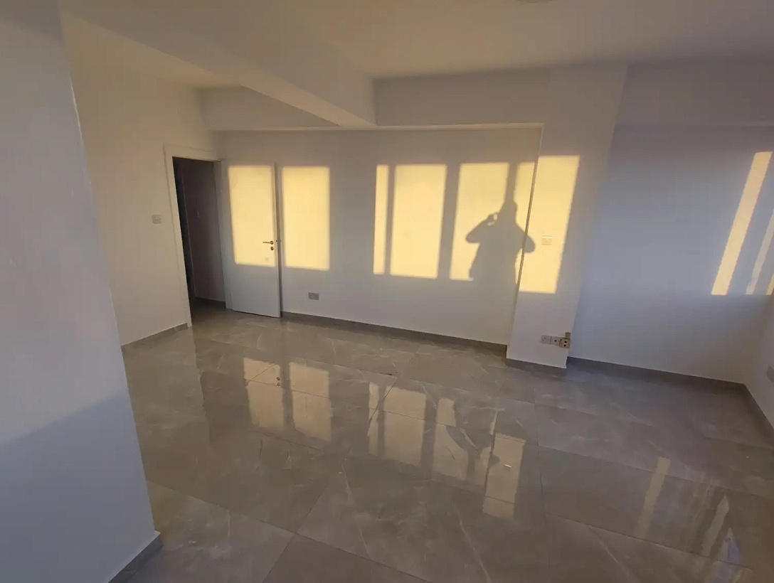 Офис на Кипре