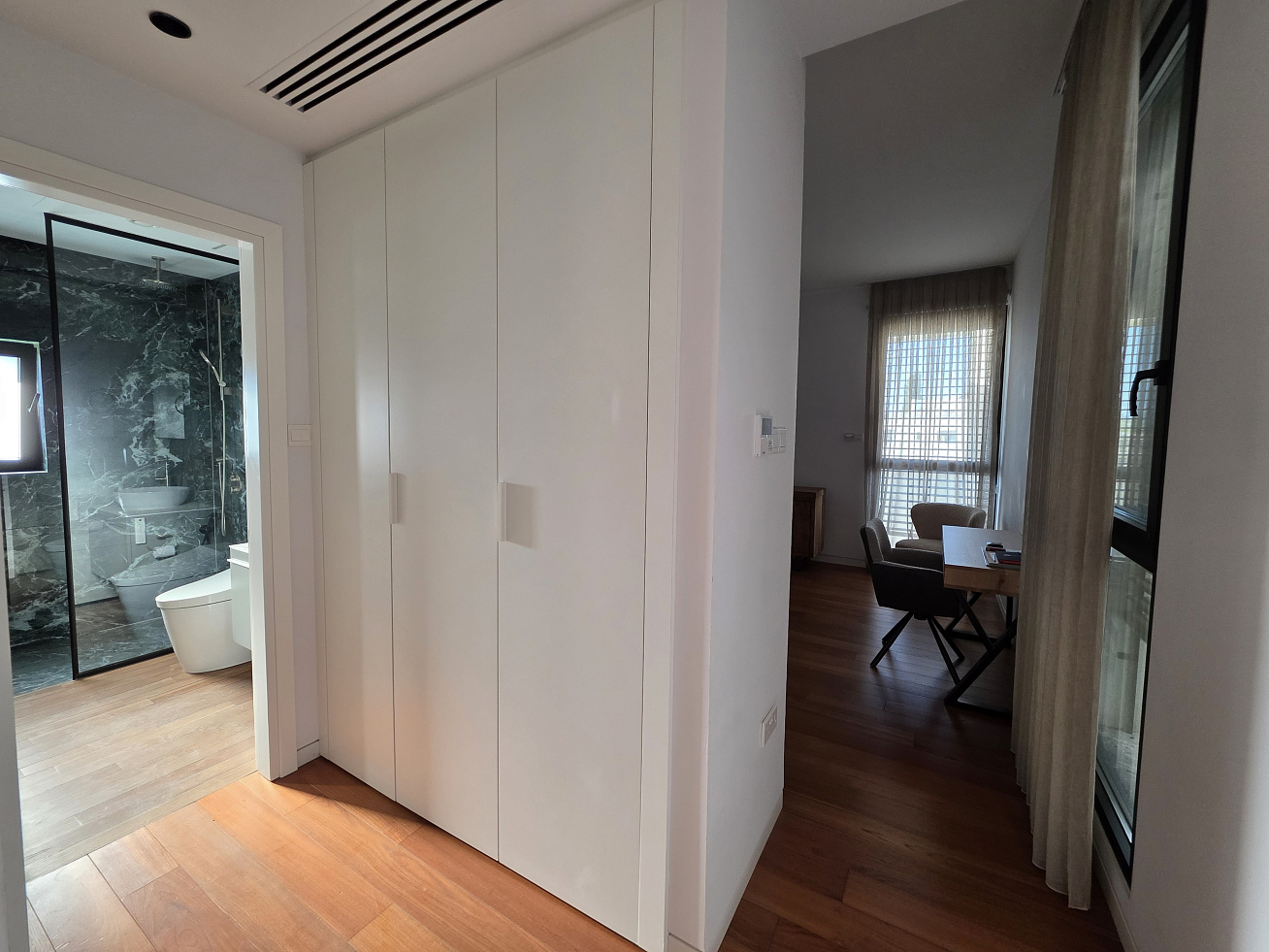 Apartment, 4 bedrooms — 11
