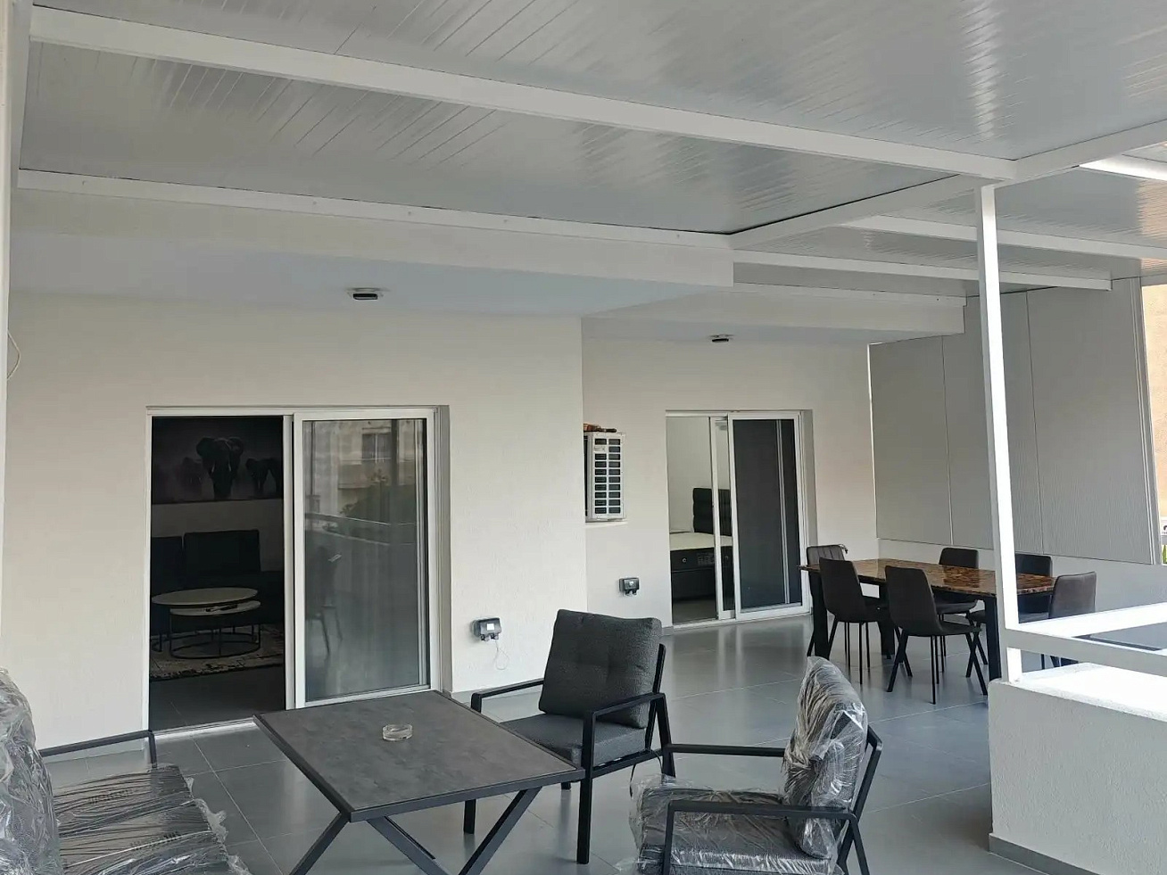 Apartment, 3 bedrooms — 2