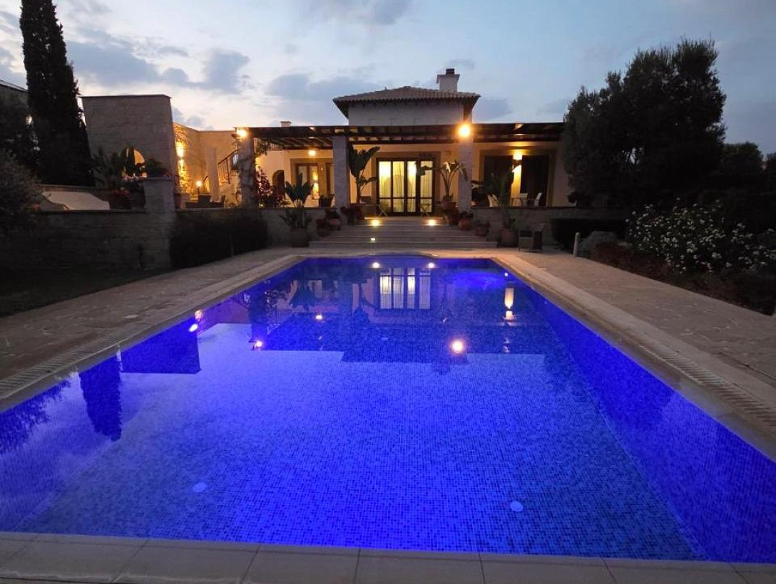 Villa in Paphos