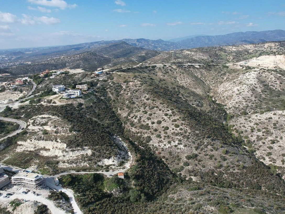 Land in Limassol