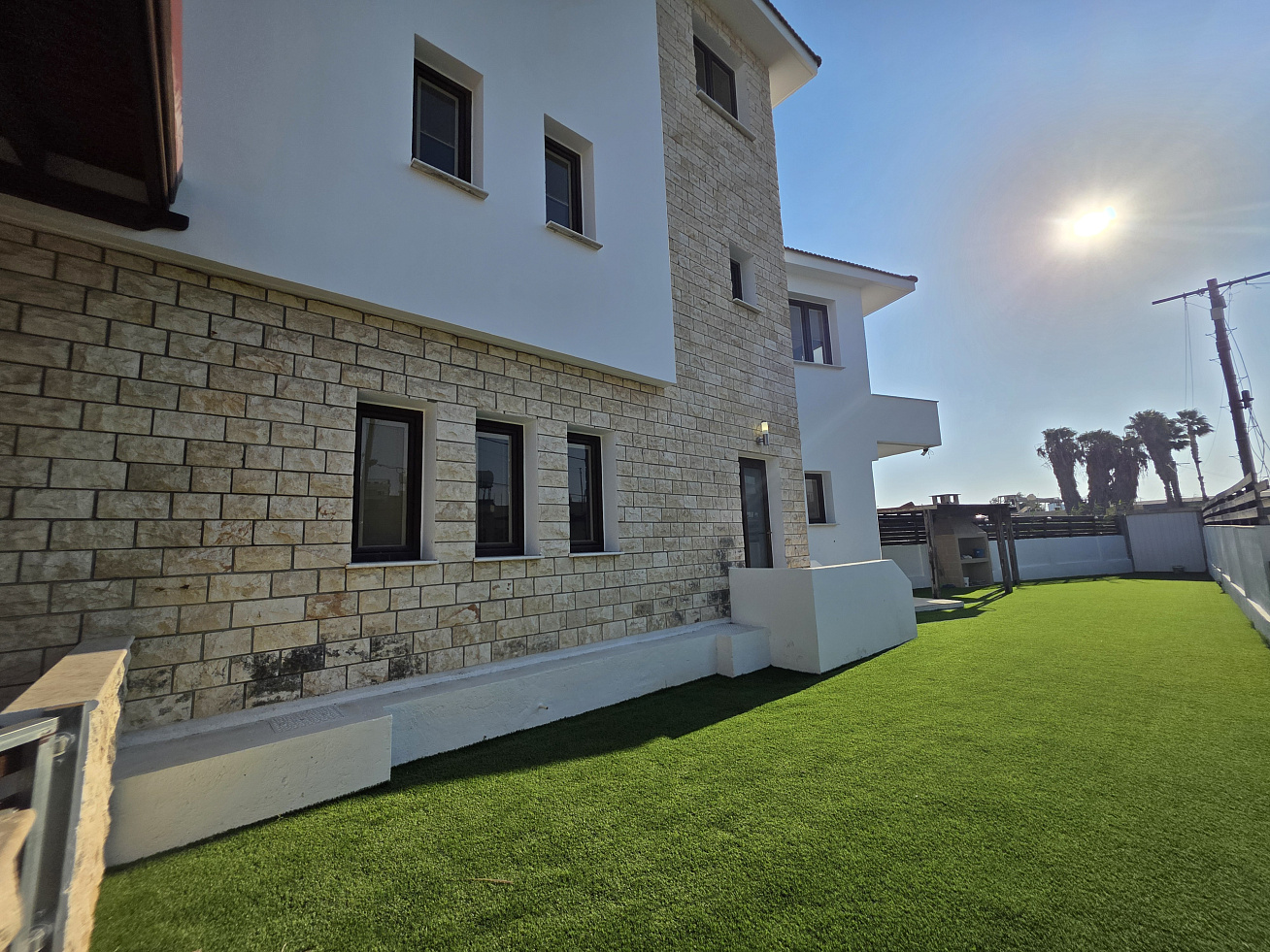 Villa, 6 bedrooms — 26