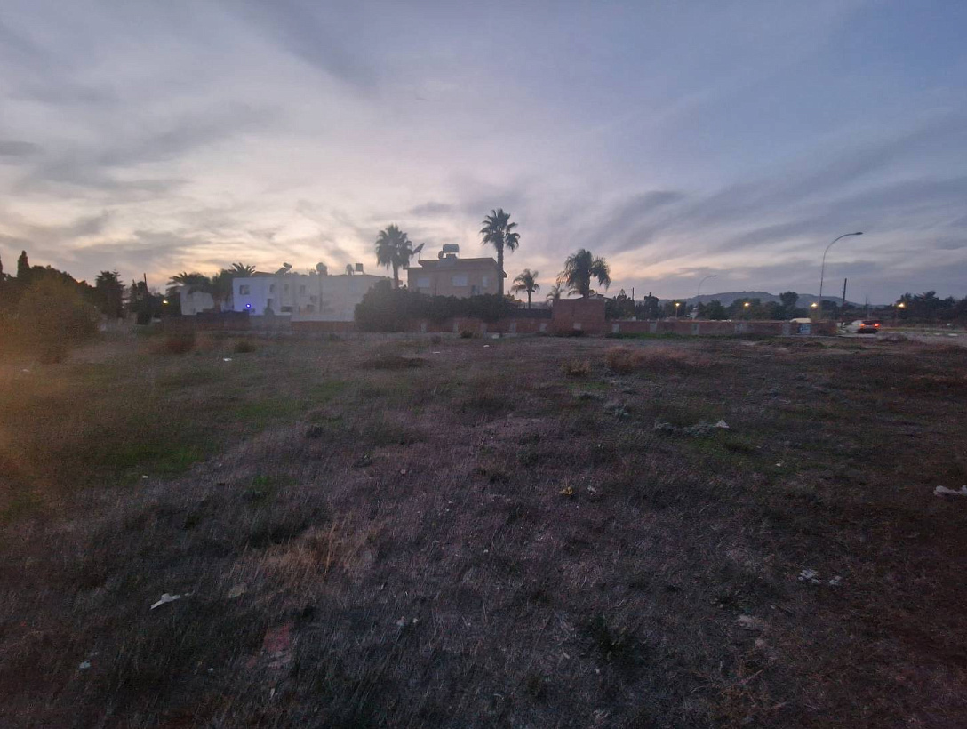 Land in Larnaca