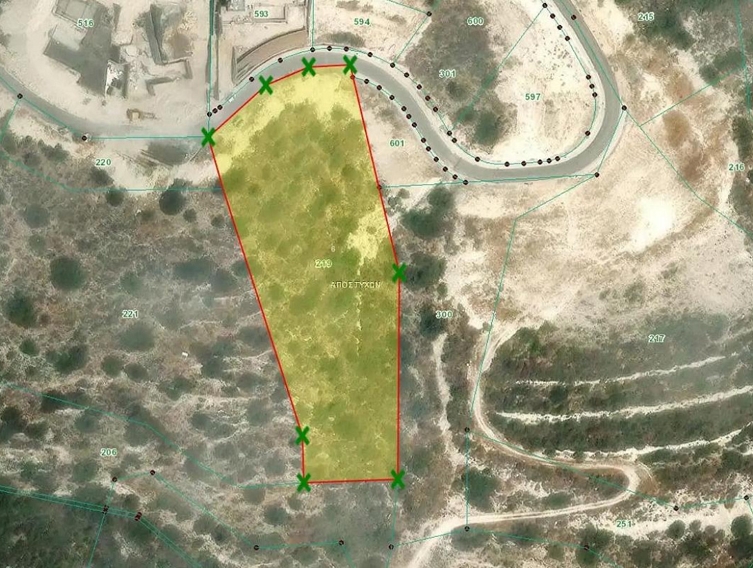 Земля в Лимассоле