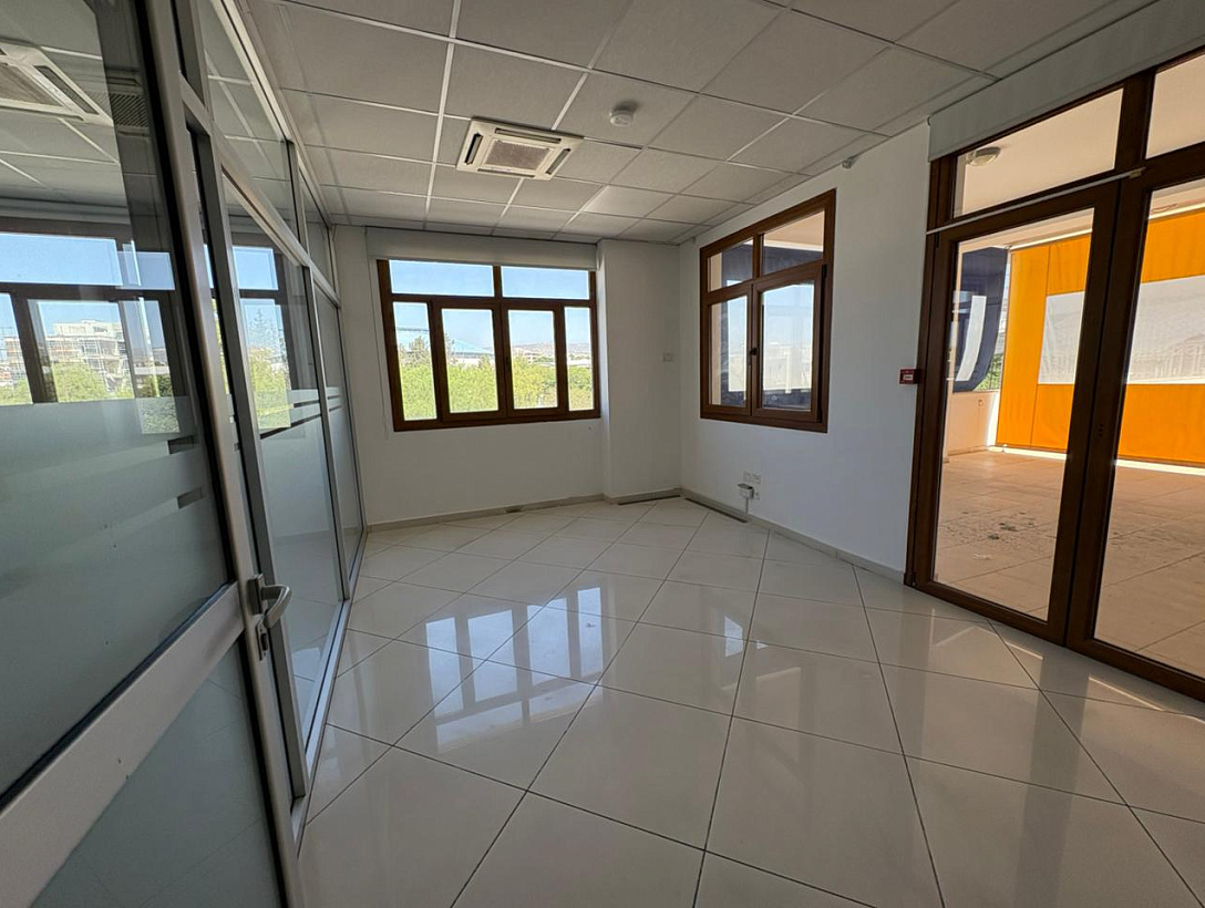 Офис в Лимассоле