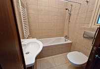 Photo 44