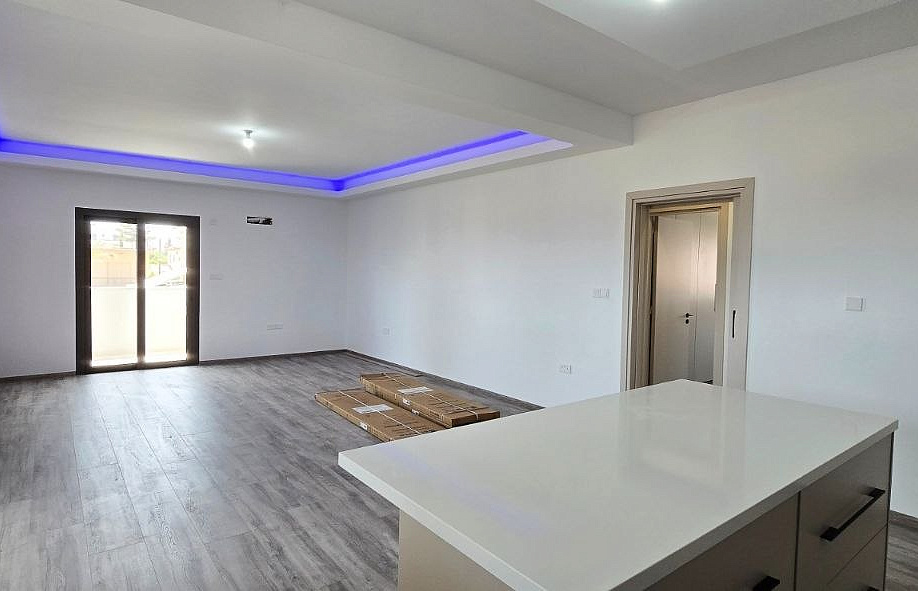 Apartment, 3 bedrooms — 6