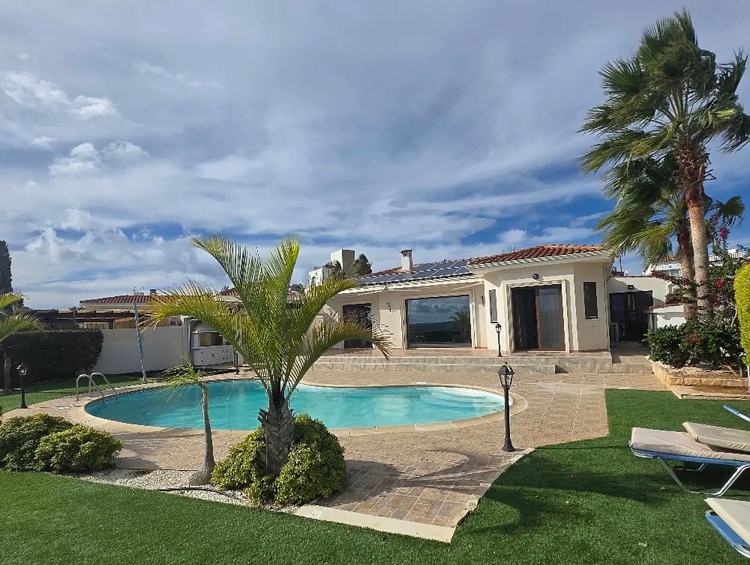 Вилла в Пафосе