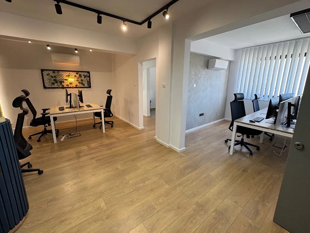 Photo 20 Office in Limassol