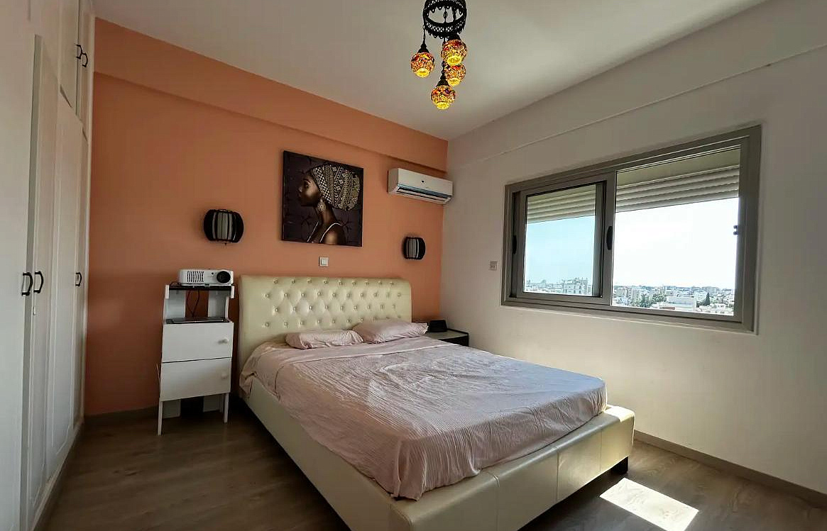 Apartment, 2 bedrooms — 4