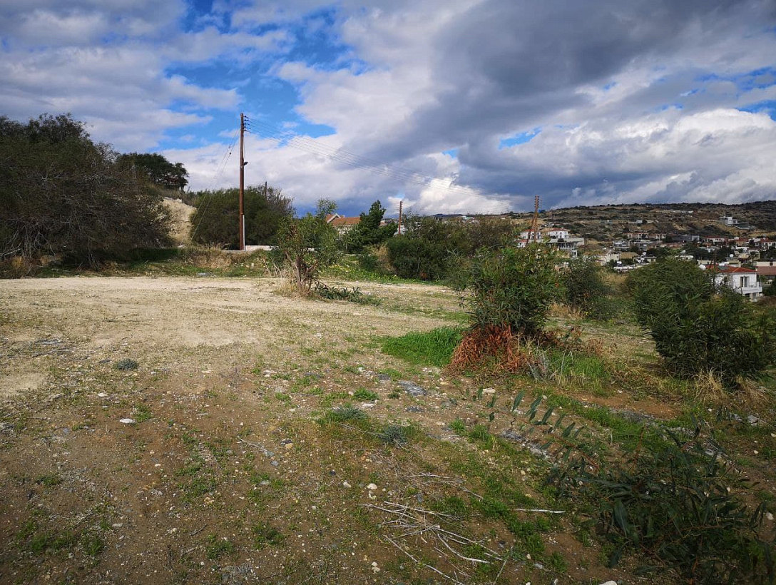 Land in Limassol