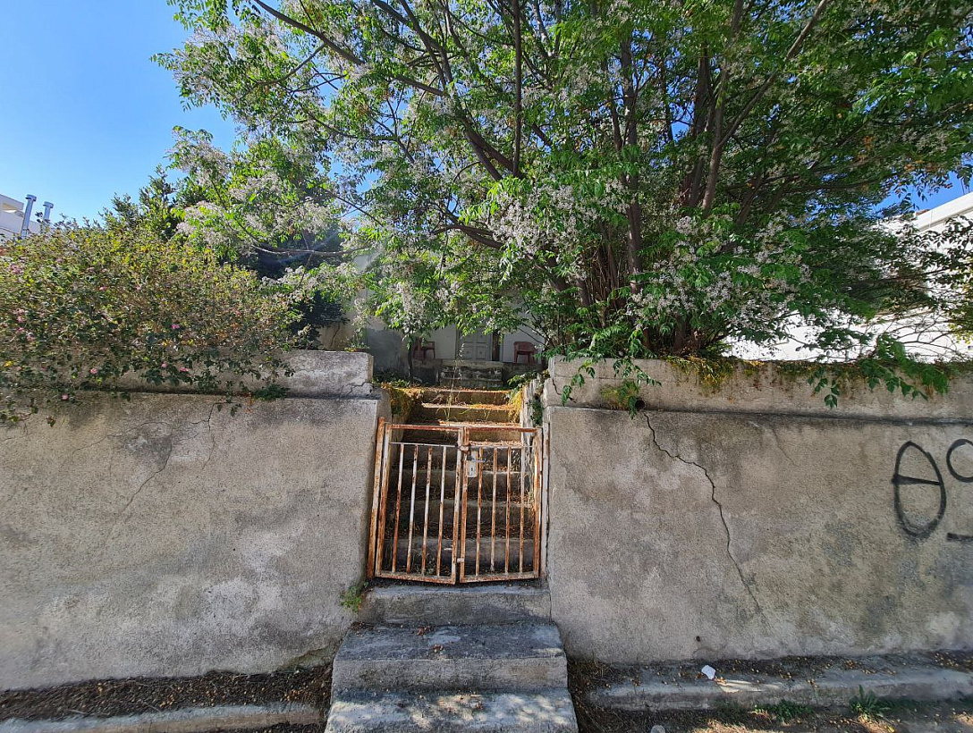 Land in Nicosia