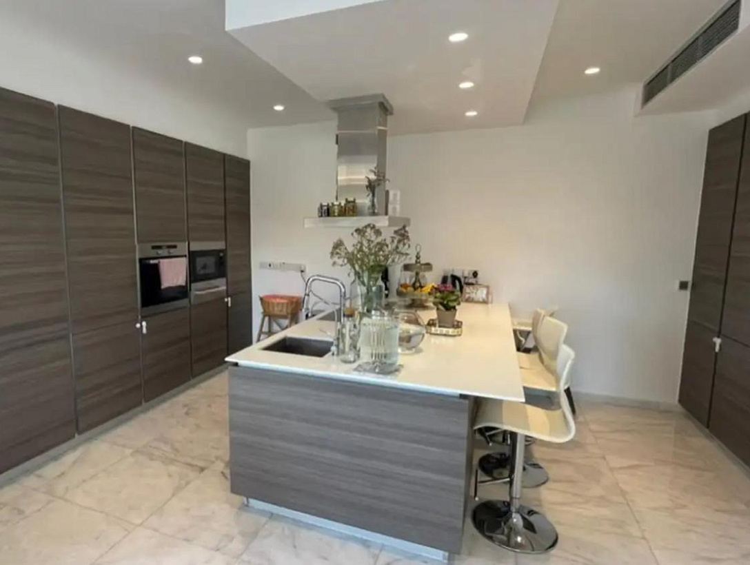 Вилла в Лимассоле