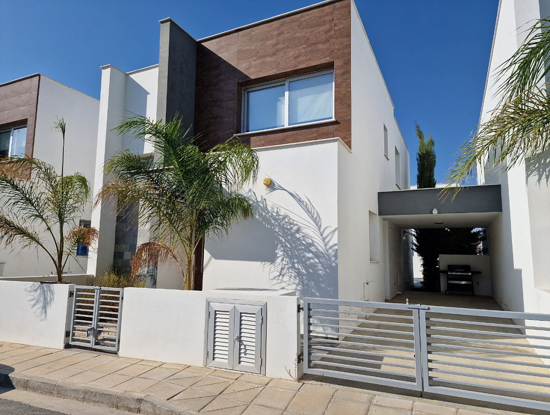 Дом в Ларнаке