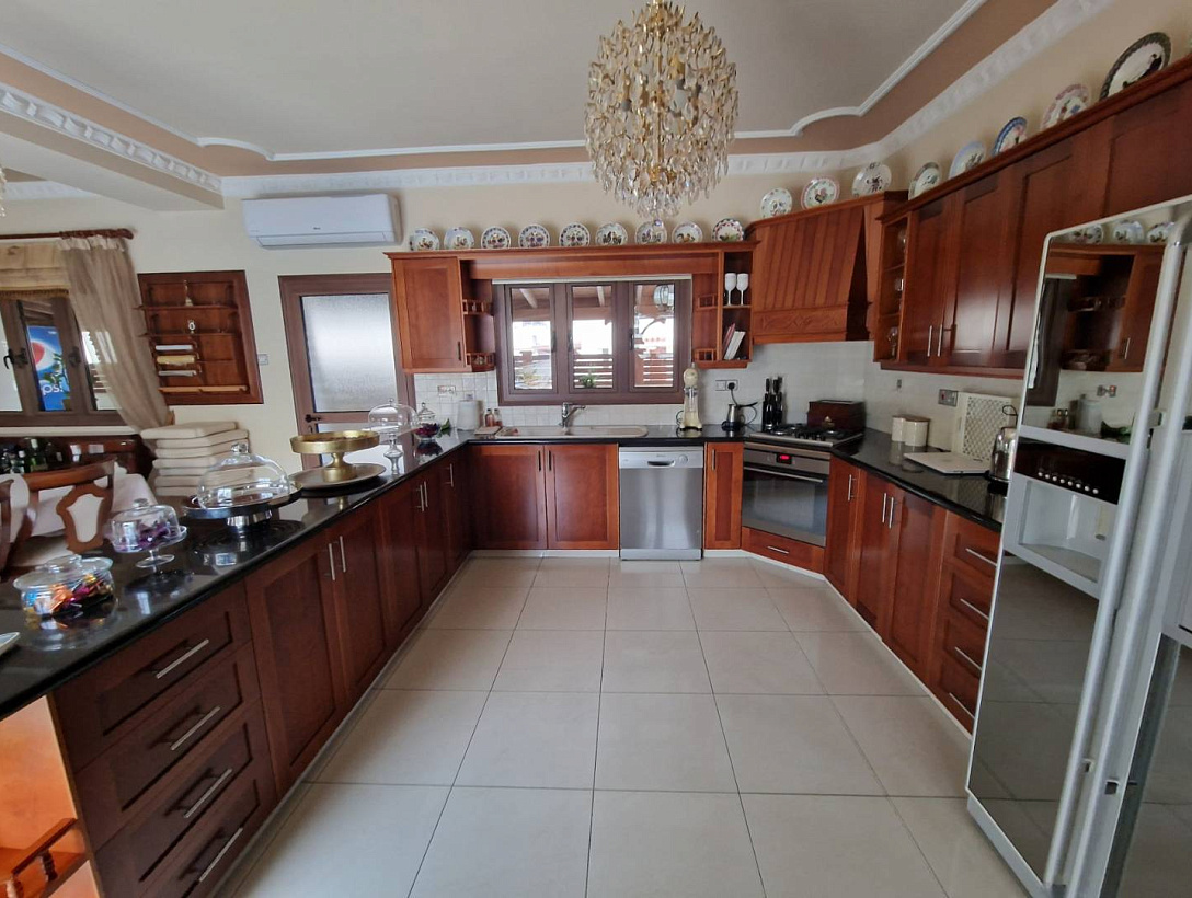 Вилла в Ларнаке