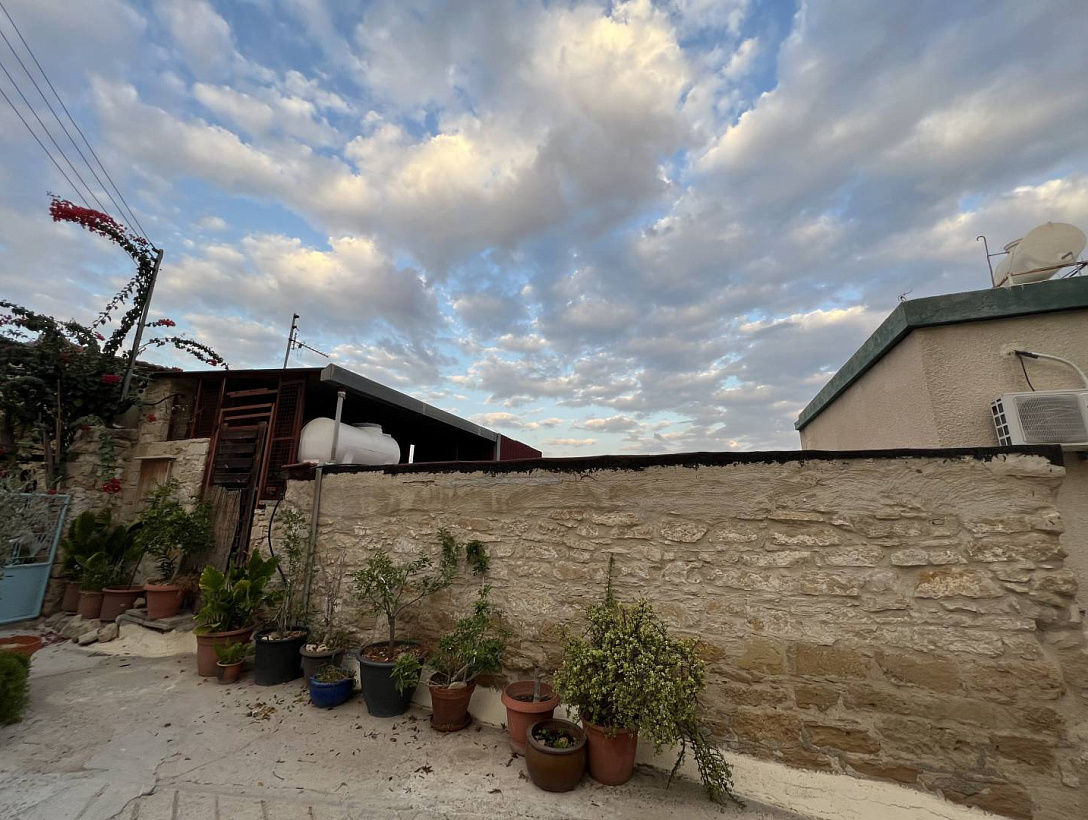 Land in Limassol
