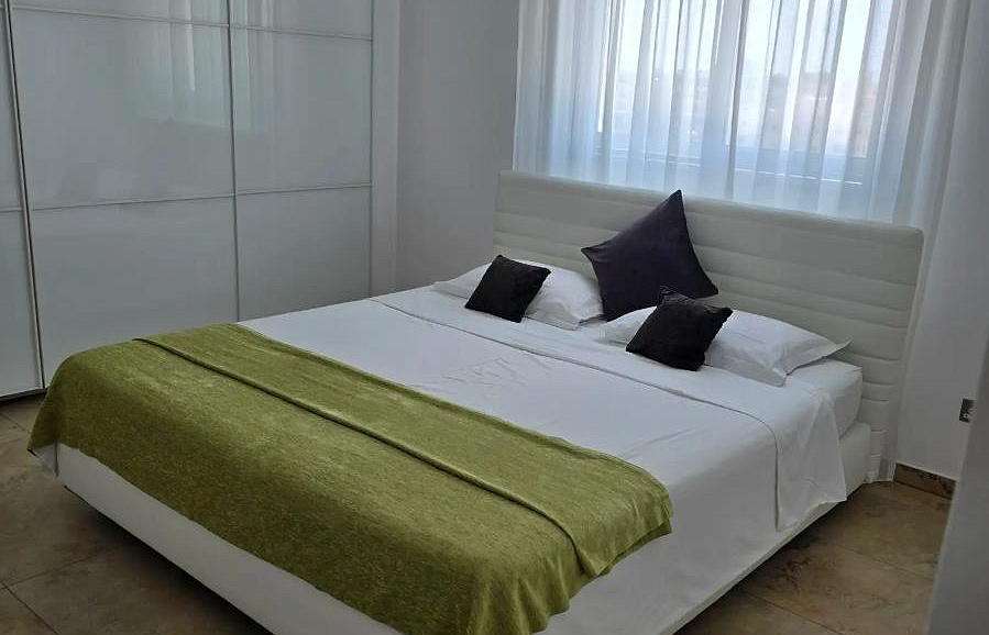 Apartment, 2 bedrooms — 8