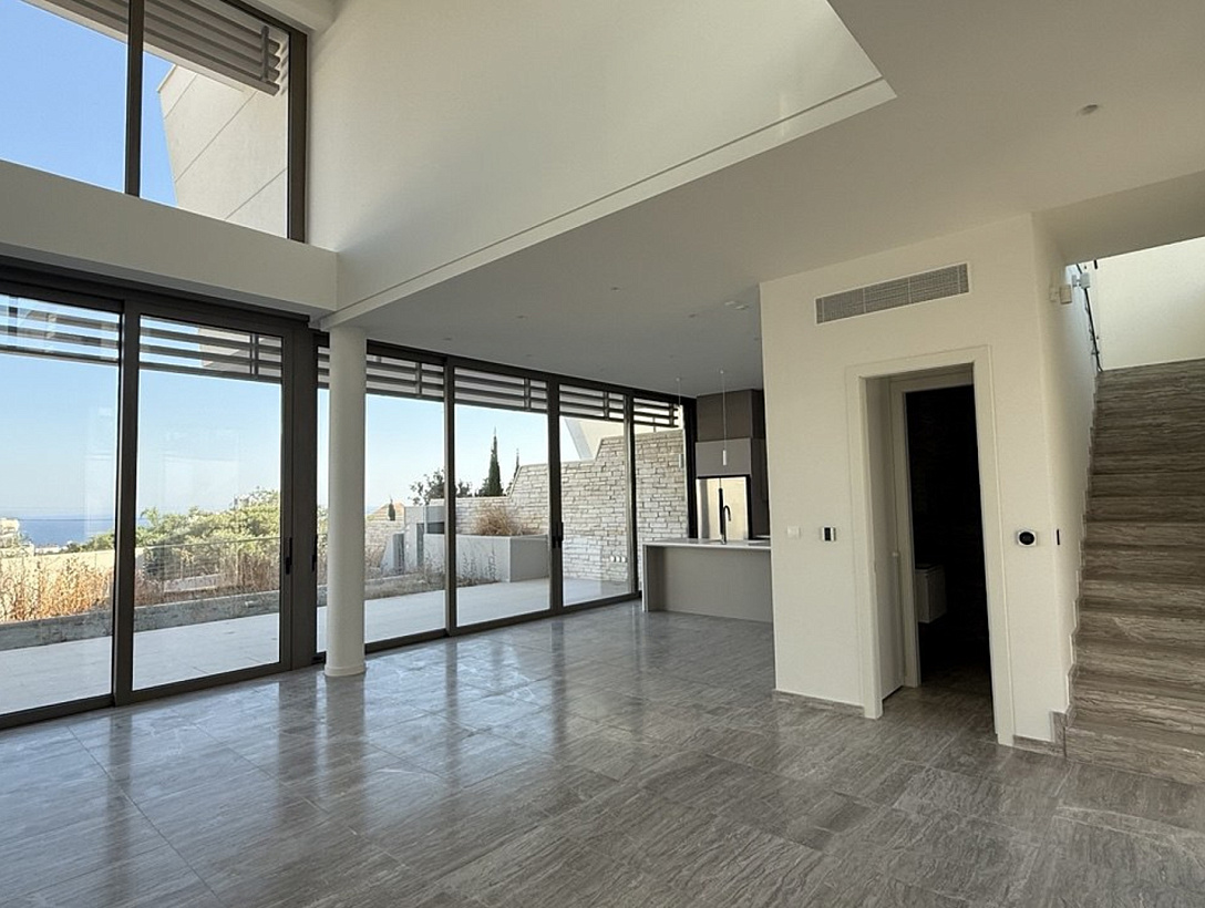 New villa in Limassol