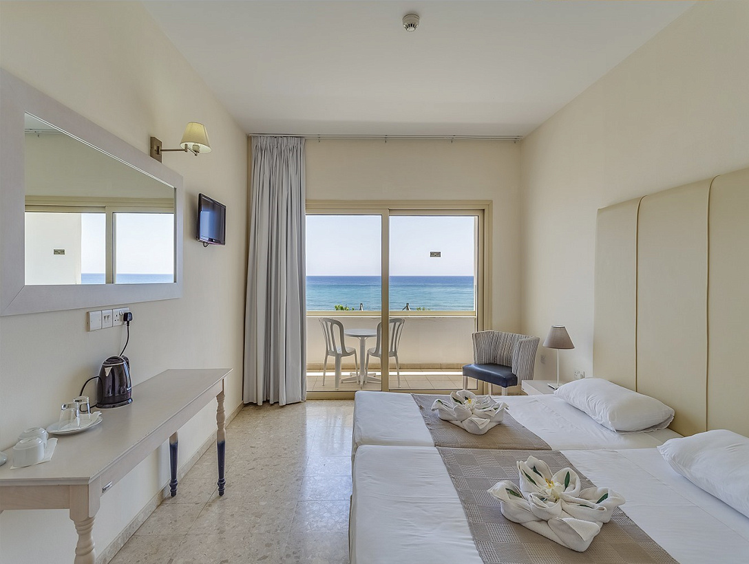 Отель в Фамагусте