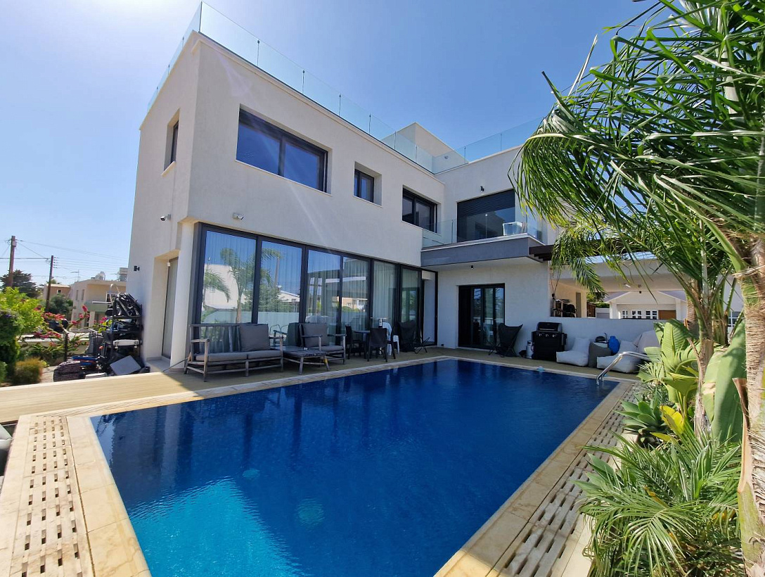 Villa in Limassol