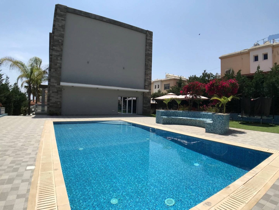 New villa in Limassol