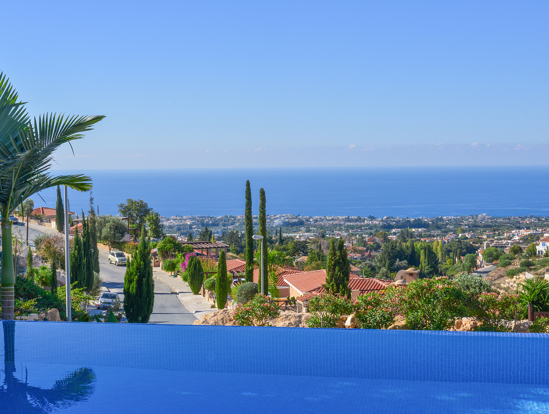 New villa in Paphos