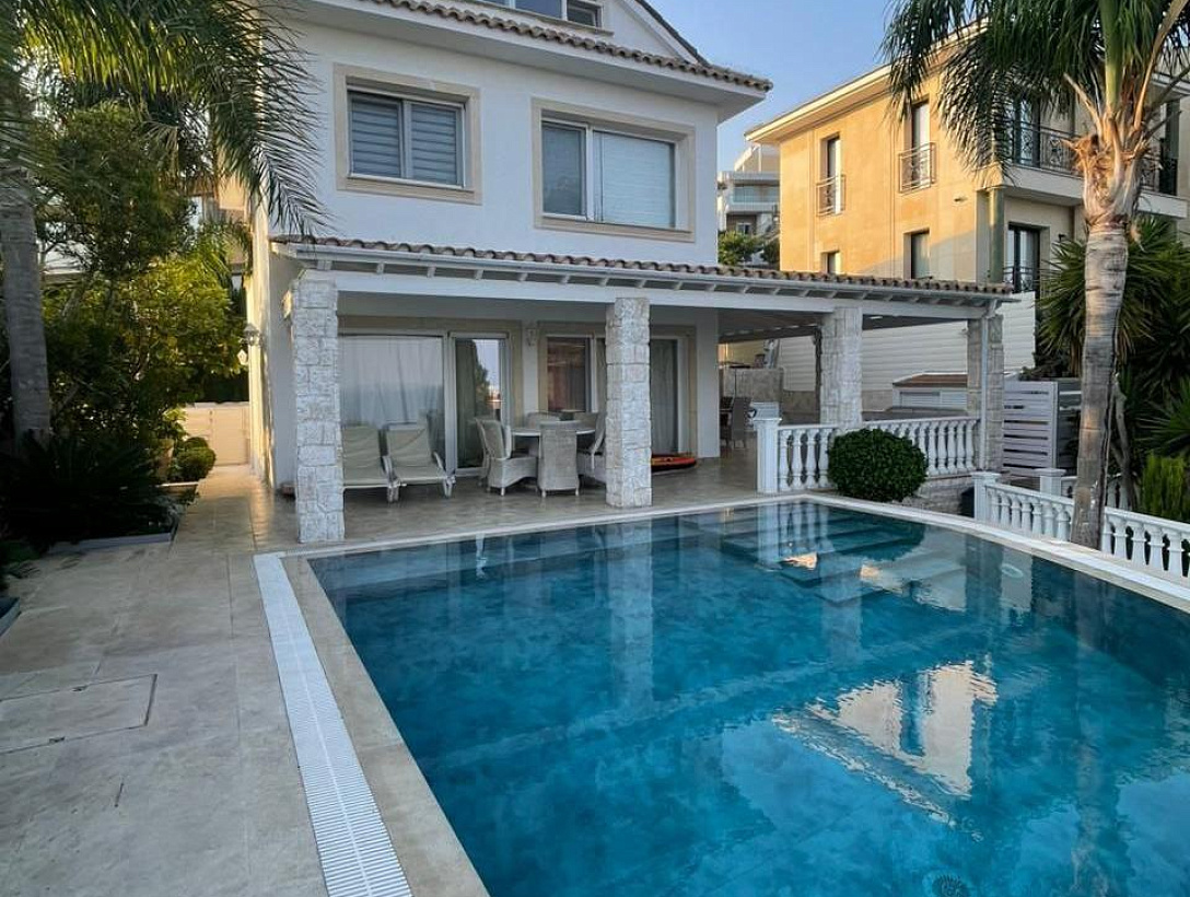 Вилла в Лимассоле